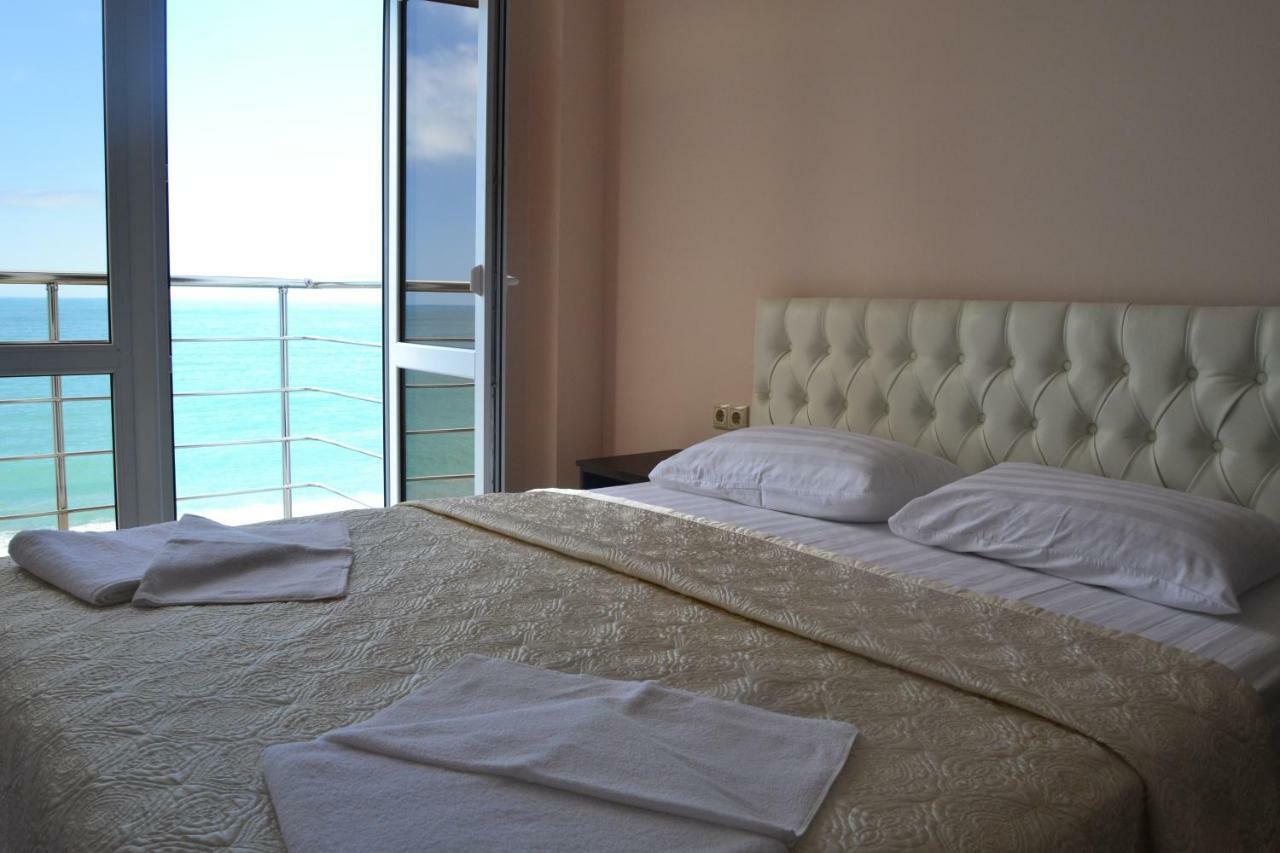 Orchidea Hotel Гагра Екстер'єр фото